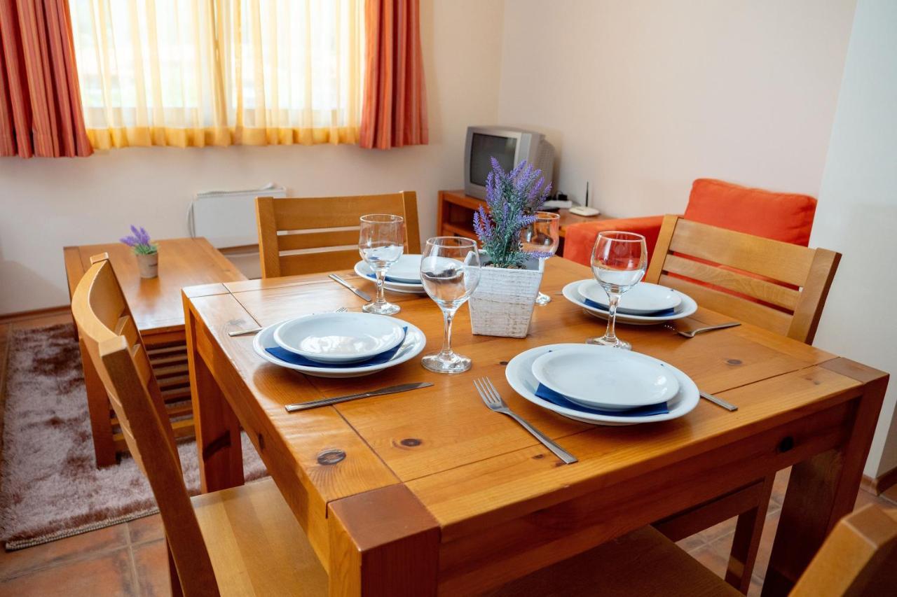 Apartment Two Bedroom In Murphys Bansko