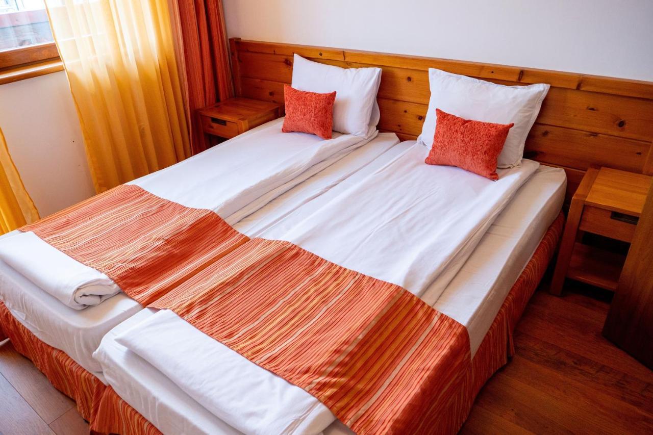 Two Bedroom In Murphys Bansko